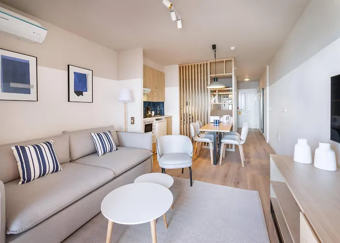 アパートホテル Sol Sun アデヘ