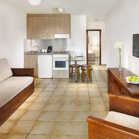 阳光海滩公寓 阿德耶