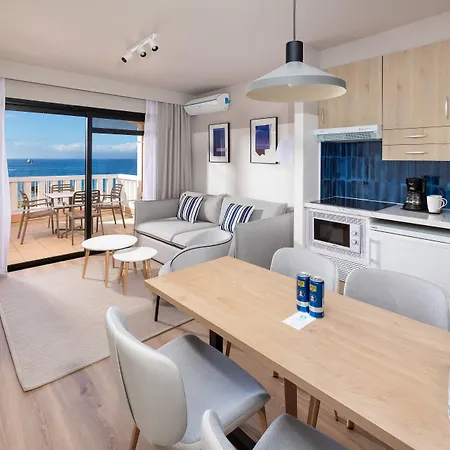 阳光海滩公寓 公寓式酒店 阿德耶