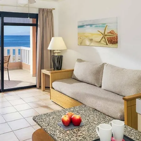 阳光海滩公寓 阿德耶